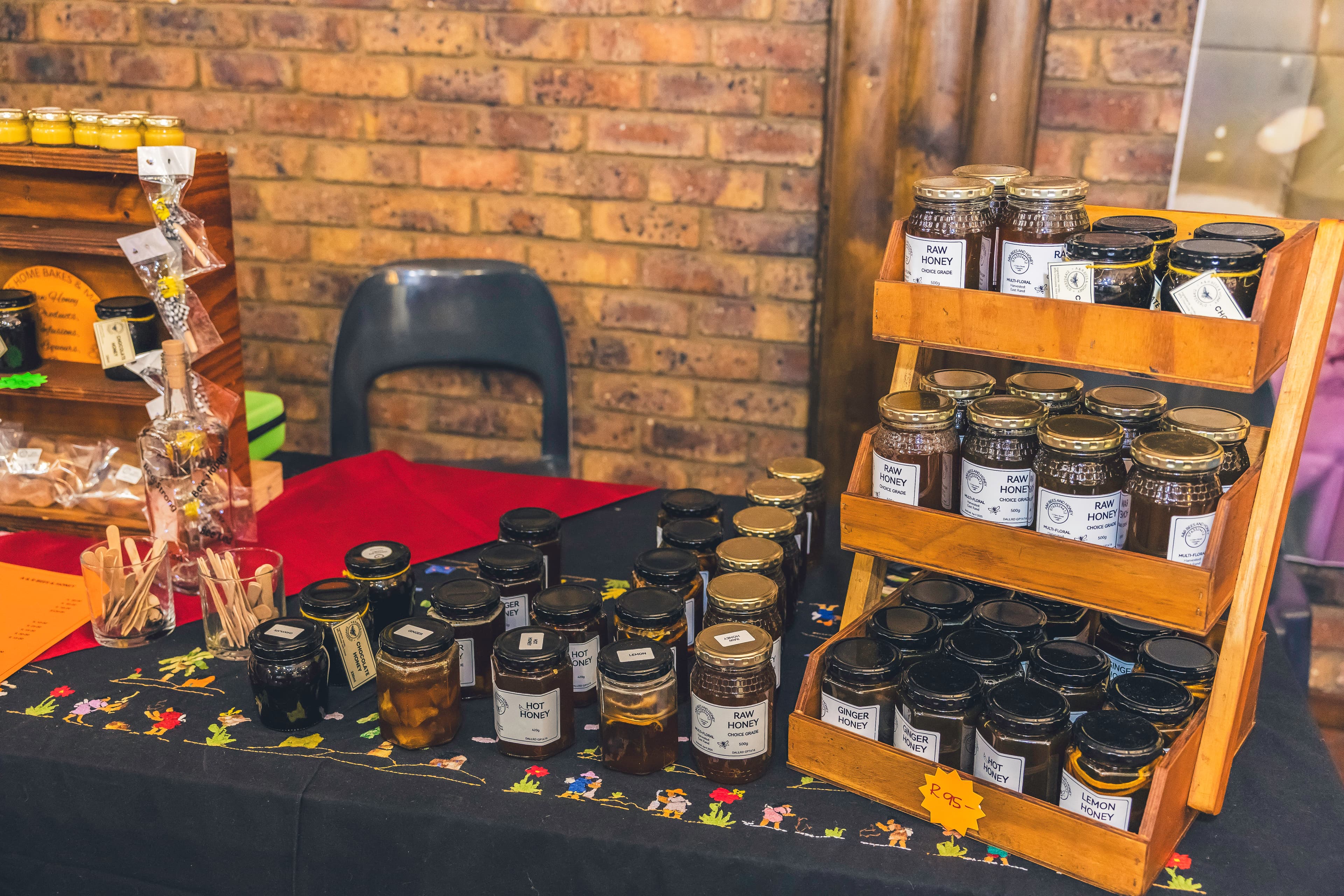 Bee & Honey Show